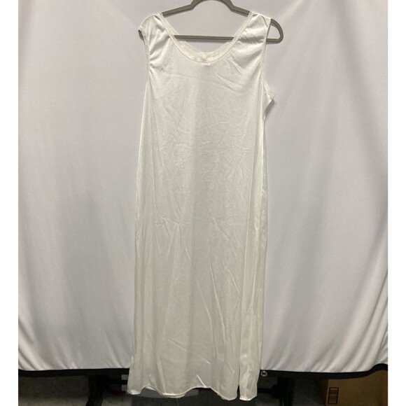 Vintage White Nylon Slip Nightgown Lace Trim Authorized Pattern USA Medium - Picture 4 of 11